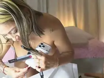 Chaturbate Private Sex Chat of amelia_lov3