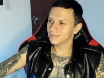 Chaturbate Free Live Porn of masterdave7