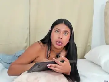Chaturbate Live Porn of perla_la