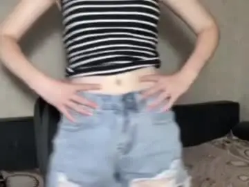 Chaturbate Live Sex Cam of emilystechuchak