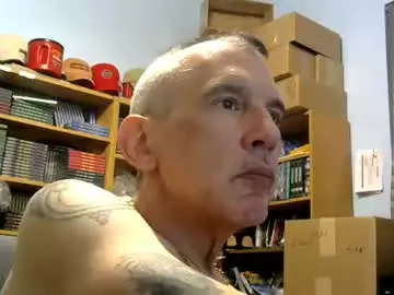Chaturbate Adult Webcam of sluttyslave81