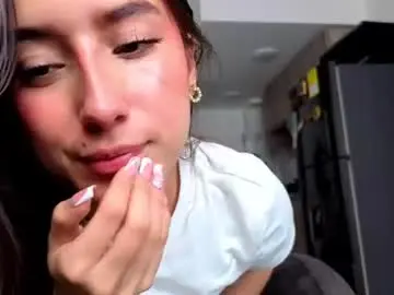 Chaturbate Watch Live Sex Cams of adhara_kitten