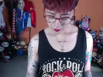 Chaturbate Watch Live Sex Cams of missmia2