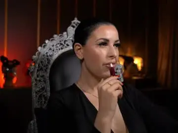 Chaturbate Adult Webcams of mistresskellykent