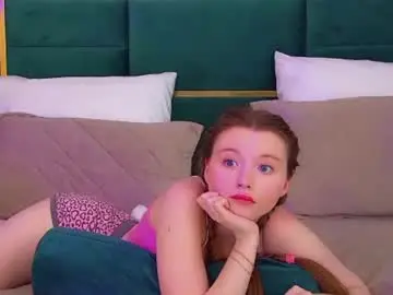 Chaturbate Free Live Porn of keiraace
