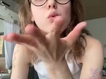 Chaturbate Best live sex cam show of holydori