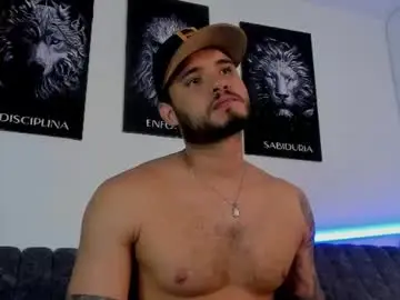 Chaturbate Best live sex cam show of austintorres_