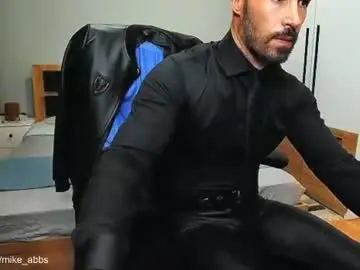 Chaturbate Watch Live Sex Cams of mikestrip