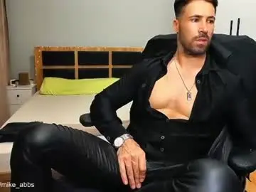 Chaturbate Adult Webcam of mikestrip
