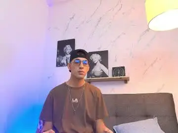 Chaturbate Nude Webcam of davison_viggiani