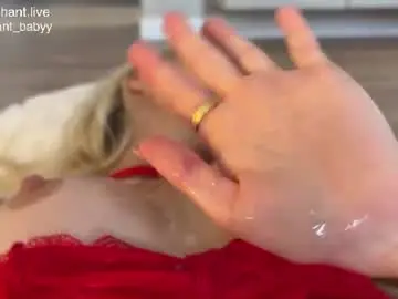 Chaturbate Free Porn Cam of enchant_baby_