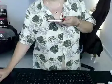 Chaturbate Adult Video Chat of diva_milf