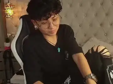 Chaturbate Live Sex of ian_mathias