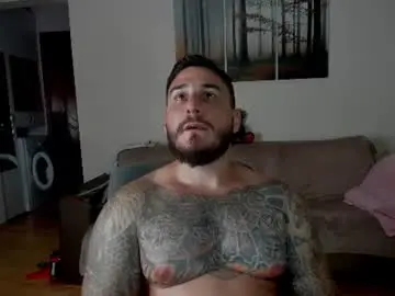 Chaturbate Live Sex Cam of gymdominus