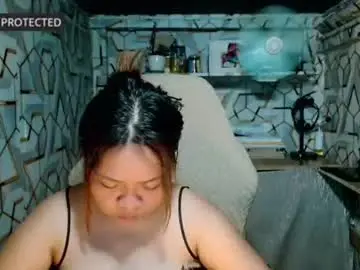 Chaturbate Sex Cam of graziella_miamor
