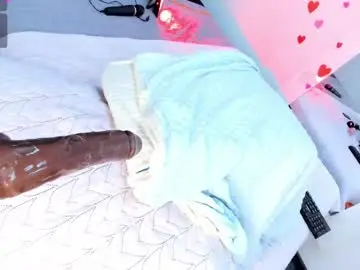 Chaturbate Sex Cam of hillary_smile