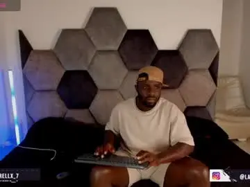Chaturbate Live Porn of latrellx7