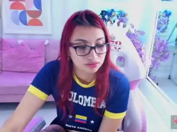 Chaturbate Adult Video Chat of sofi_monroeee