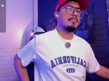 Chaturbate Best live sex cam show of daviidevans