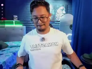 Chaturbate Live Sex Cam of daviidevans