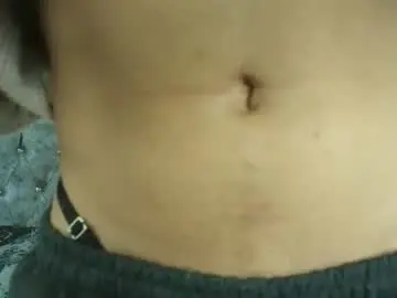 Chaturbate Live Sex Cam of bella_poisonous
