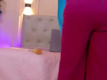 Chaturbate Watch Live Sex Cams of chloerossee