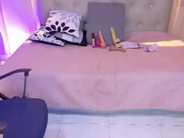 Chaturbate Best live sex cam show of chloerossee