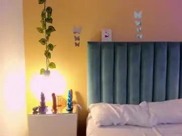 Chaturbate Live Porn of ariana_cri_x