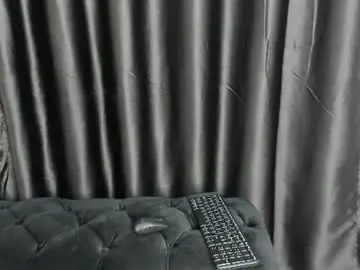 Chaturbate Sex Cam of sexy_serenaa
