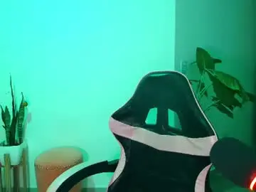 Chaturbate Best live sex cam show of merida__freckles