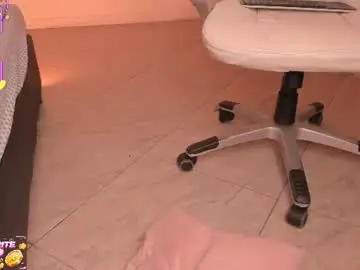 Chaturbate Sex Chat of cherry_blond_