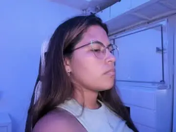 Chaturbate Free Porn Cam of ladybrown_16