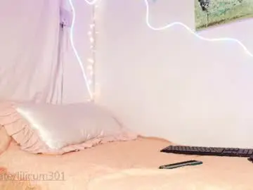 Chaturbate Best live sex cam show of lilicum301