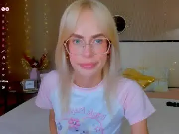 Chaturbate Adult Video Chat of bellatip