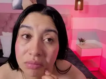 Chaturbate Nude Webcam of lia_valentino