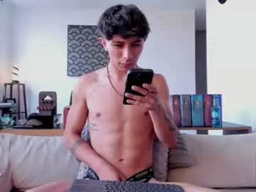 Chaturbate Live Porn of im__thomas