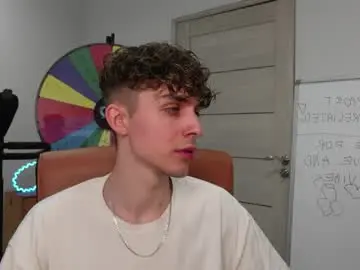 Chaturbate Sex Chat of damien_dallas