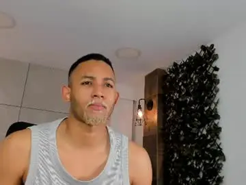 Chaturbate Nude Webcam of bento_fox