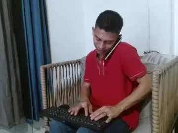 Chaturbate Nude Webcam of johan_kitten
