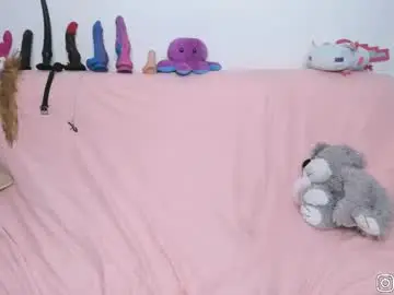 Chaturbate Live Sex Cam of pinkslobber