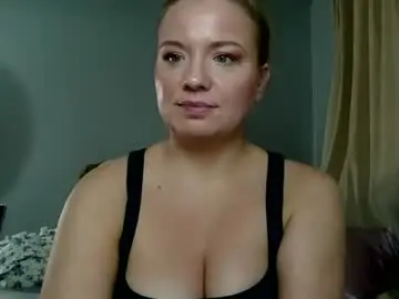 Chaturbate Live Sex Cam of evilkitty_23