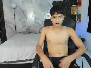 Chaturbate Best live sex cam show of slim_dirtyxx