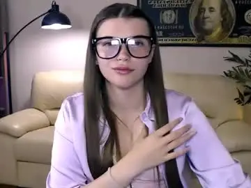 Chaturbate Live Sex Cam of julia485262