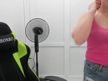 Chaturbate Sex Cam of madison_smile