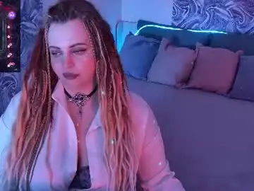 Chaturbate Live Sex Cam of maya_mils