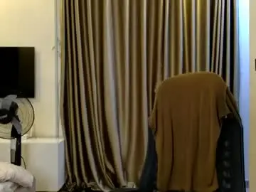 Chaturbate Live Sex Cam of lick_my_pussyyy226651