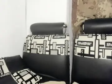 Chaturbate Watch Live Sex Cams of nathaly_love96