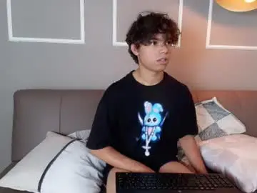 Chaturbate Free Live Porn of honeymoon_sariel