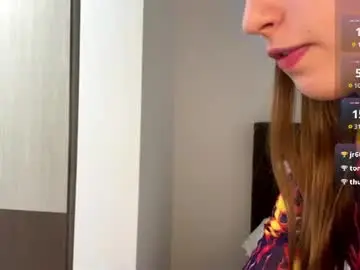 Chaturbate Free Live Porn of evarenard_