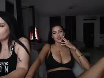 Chaturbate Live Sex Cam of gabrielaaxxx